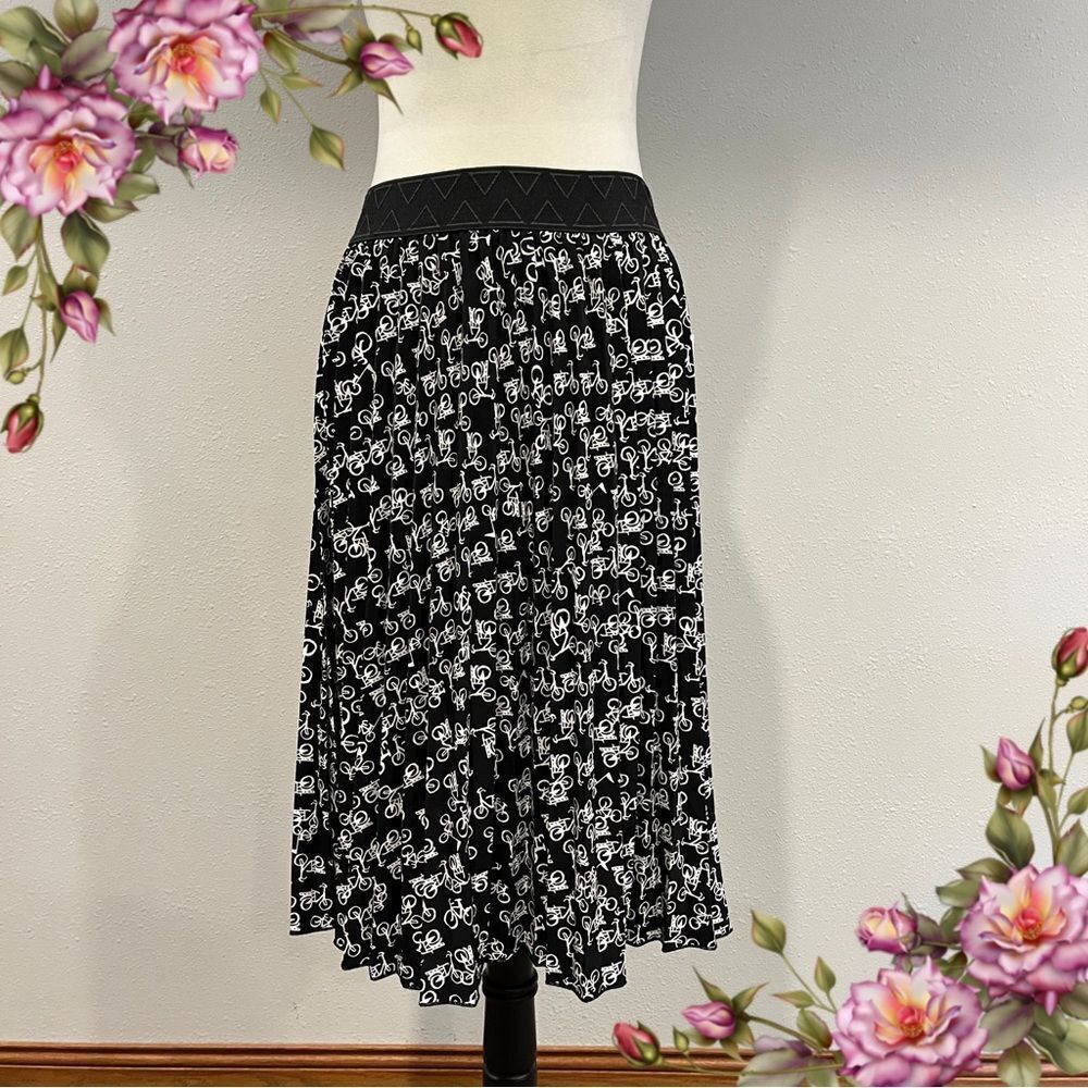 LuLaRoe bike print‎ a- line midi Jill skirt